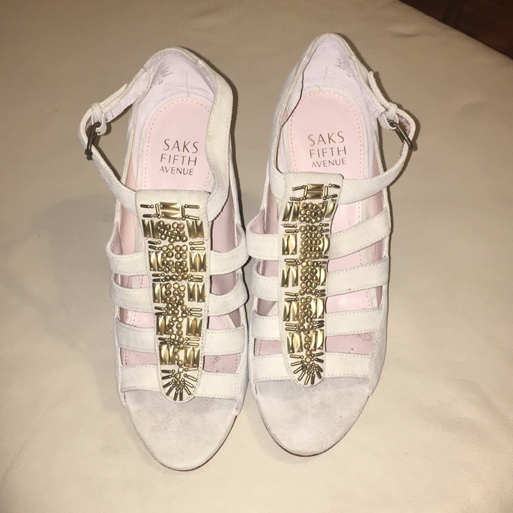 Sake Fifth Avenue nude shoes